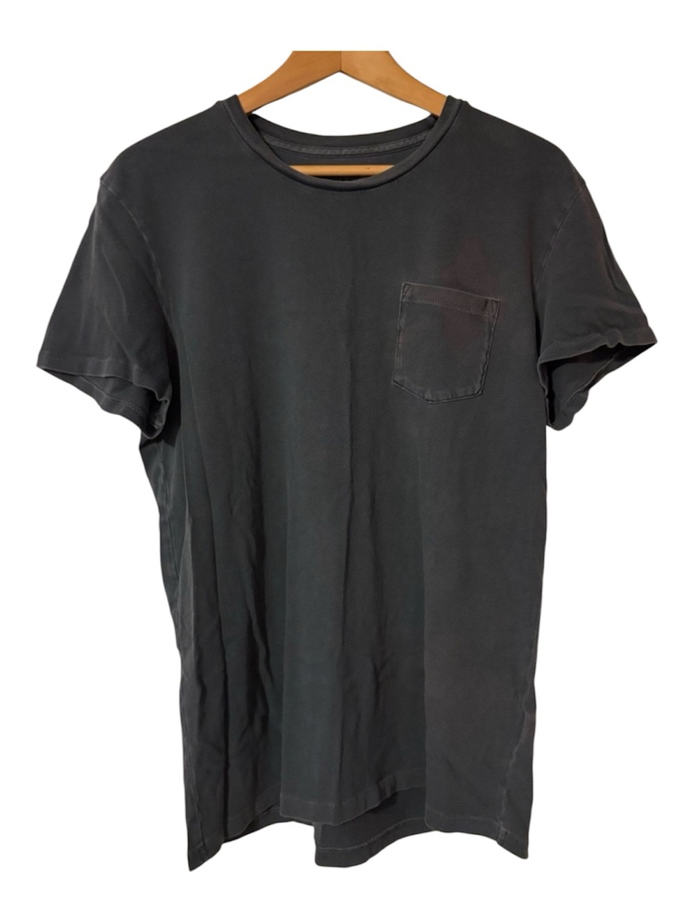 Outerknown Groovy-T Men's Pocket Tee Shirt in Charcoal
Gray - Medium